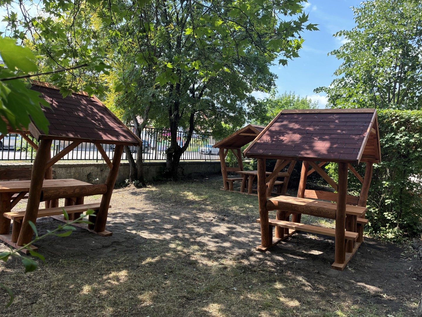 Tanulás a szabadban: Új szabadtéri osztályteremmel gazdagodott iskolánk!